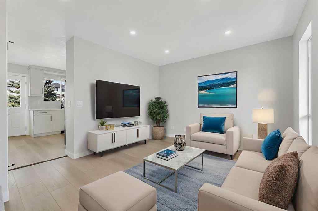 MLS® A2265873 - 25 San Diego Way NE in Monterey Park Calgary, Residential