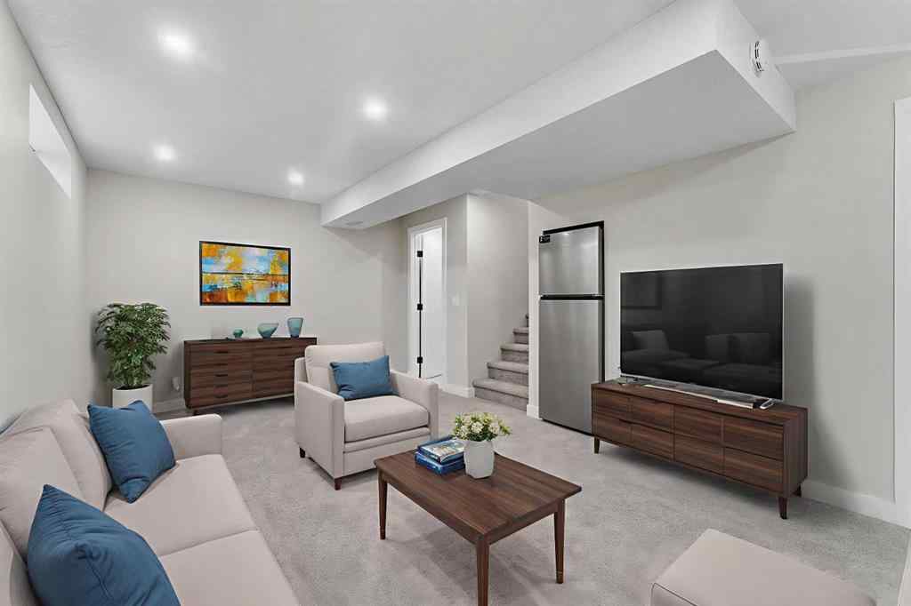 MLS® A2265873 - 25 San Diego Way NE in Monterey Park Calgary, Residential