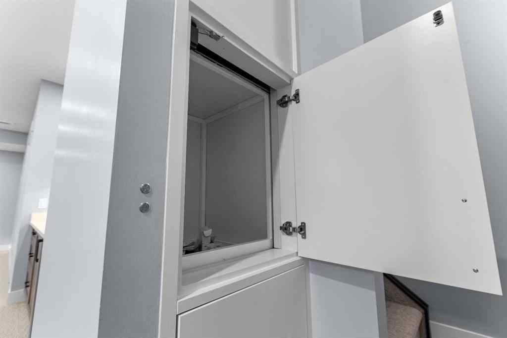 MLS® A2265874 - 1415 27 Street SW in Shaganappi Calgary, Residential