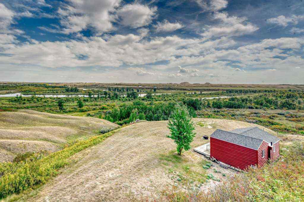 MLS® A2265877 - 255075 Township Road 215A   in NONE Rural Wheatland County, Residential