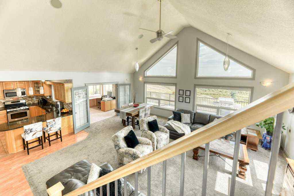 MLS® A2265877 - 255075 Township Road 215A   in NONE Rural Wheatland County, Residential