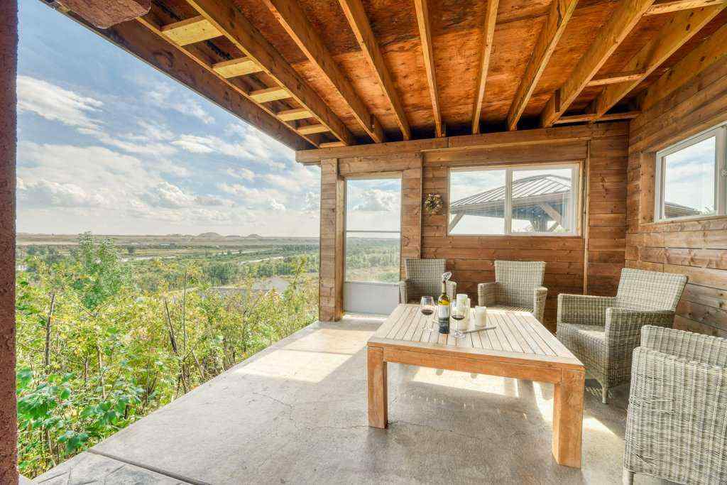 MLS® A2265877 - 255075 Township Road 215A   in NONE Rural Wheatland County, Residential