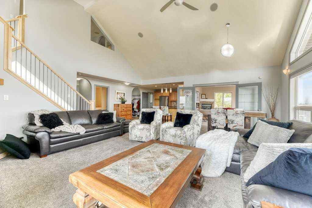 MLS® A2265877 - 255075 Township Road 215A   in NONE Rural Wheatland County, Residential