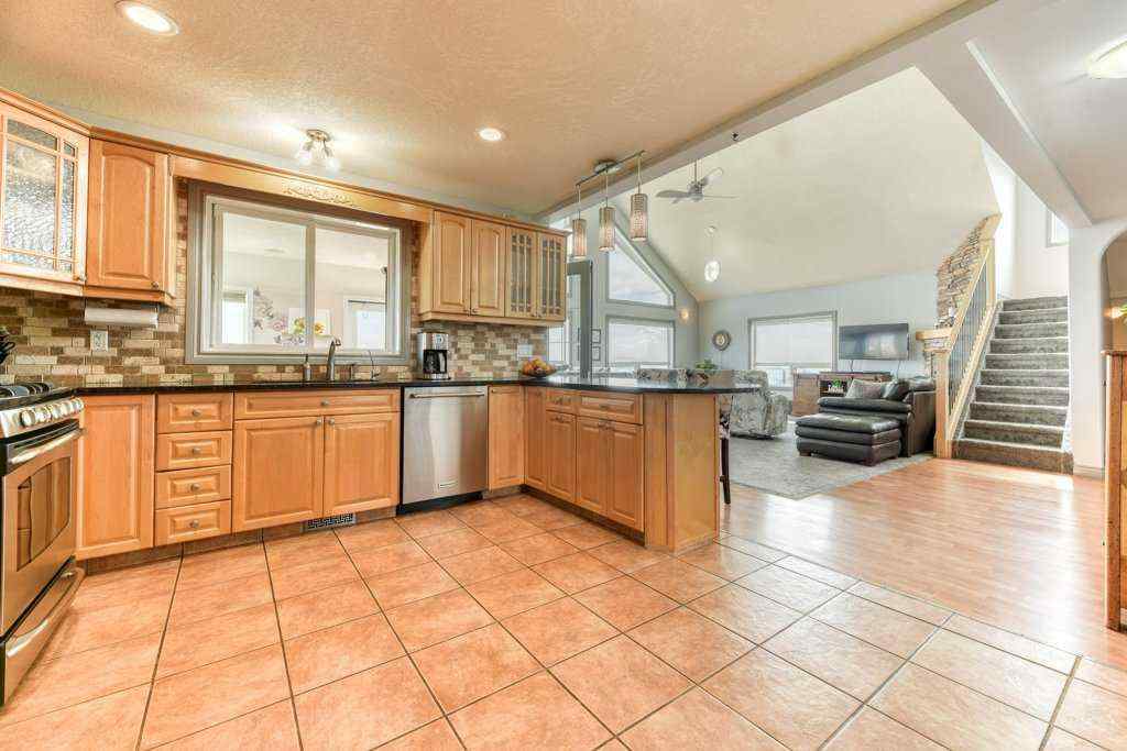 MLS® A2265877 - 255075 Township Road 215A   in NONE Rural Wheatland County, Residential