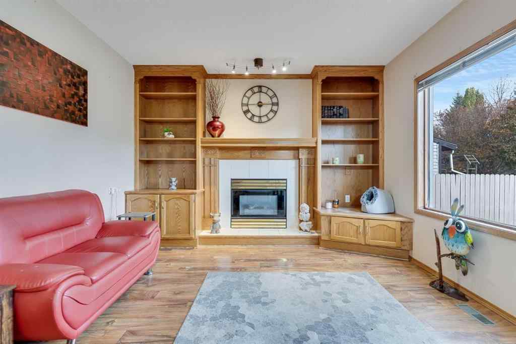 MLS® A2265880 - 399 Sunlake Road SE in Sundance Calgary, Residential