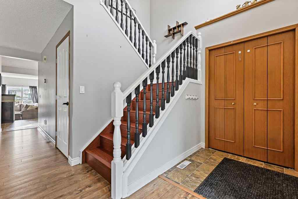 MLS® A2265881 - 32 Millrise Crescent SW in Millrise Calgary, Residential