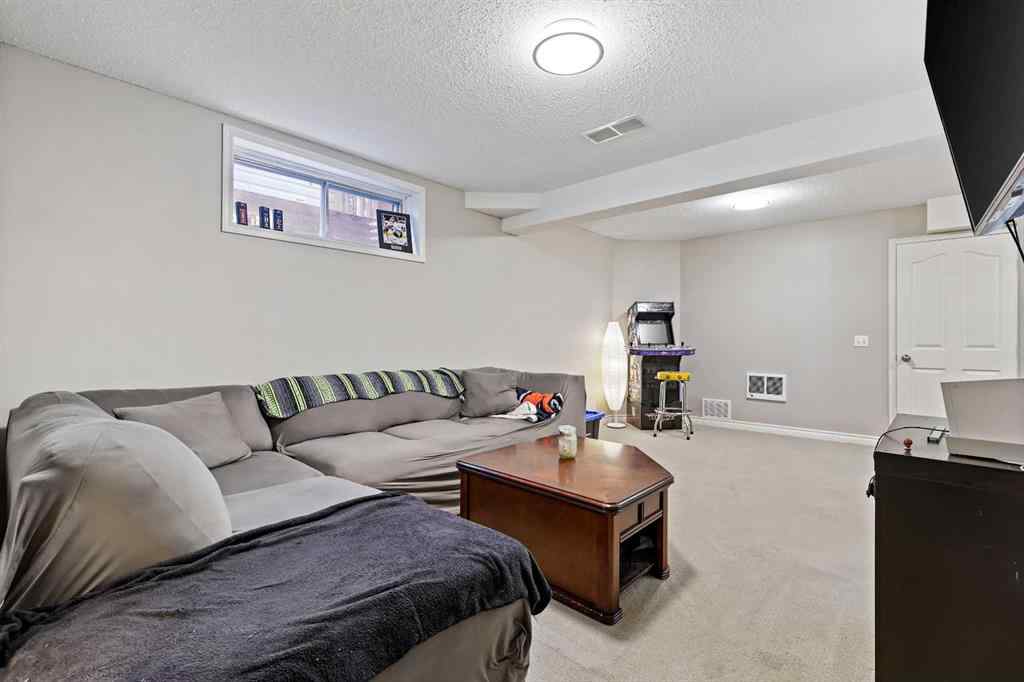 MLS® A2265881 - 32 Millrise Crescent SW in Millrise Calgary, Residential
