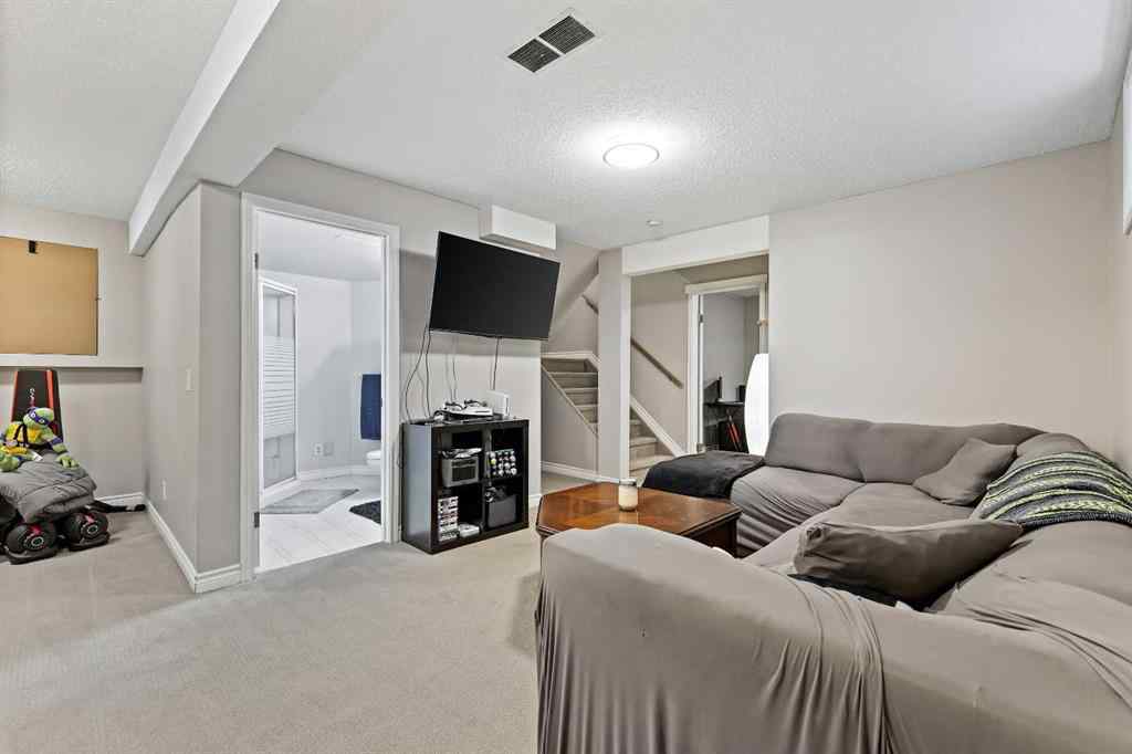 MLS® A2265881 - 32 Millrise Crescent SW in Millrise Calgary, Residential