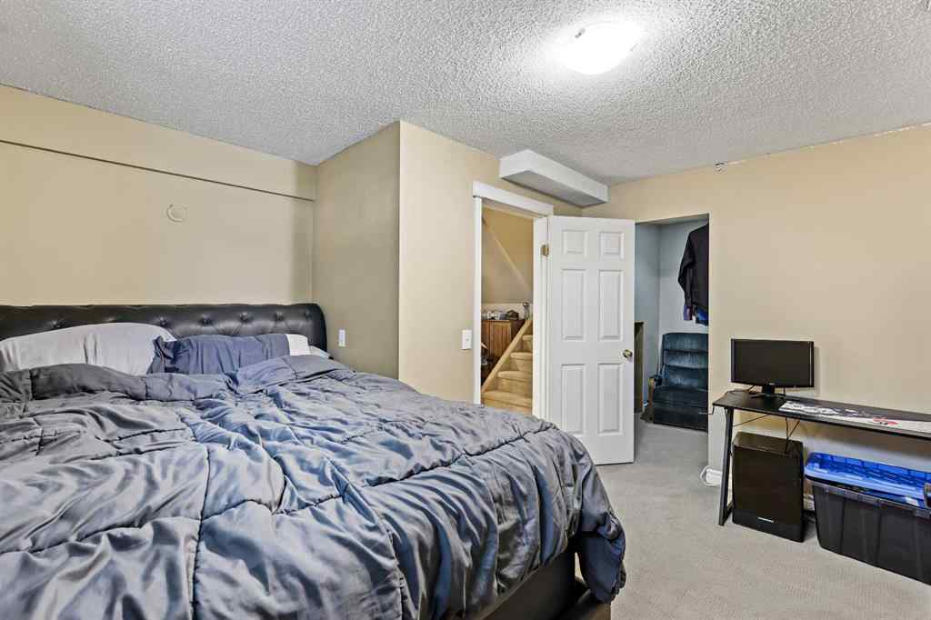 MLS® A2265881 - 32 Millrise Crescent SW in Millrise Calgary, Residential