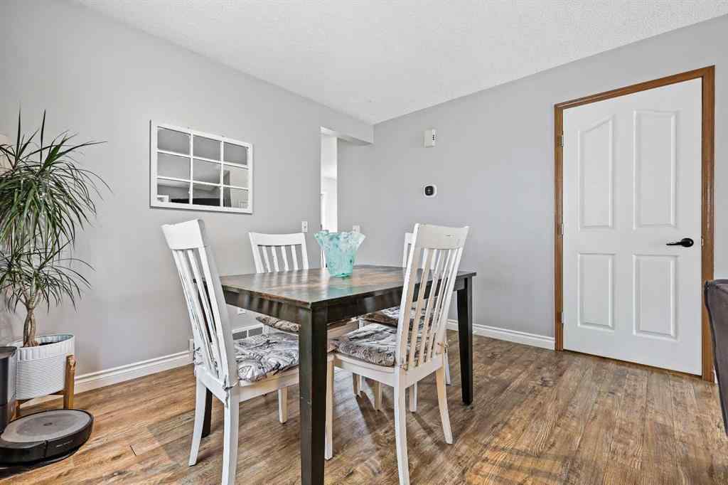 MLS® A2265881 - 32 Millrise Crescent SW in Millrise Calgary, Residential