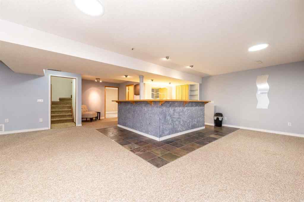 MLS® A2265883 - 251 Douglas Woods Drive SE in Douglasdale/Glen Calgary, Residential