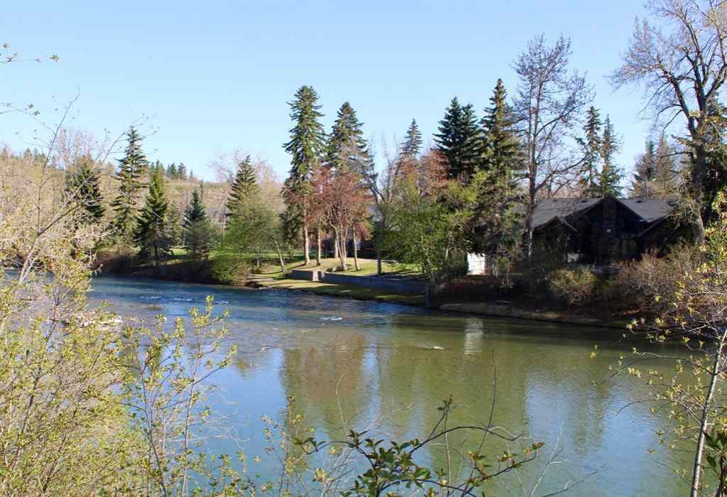 MLS® A2265887 - Unit #14 2417 2 Street SW in Mission Calgary, Residential