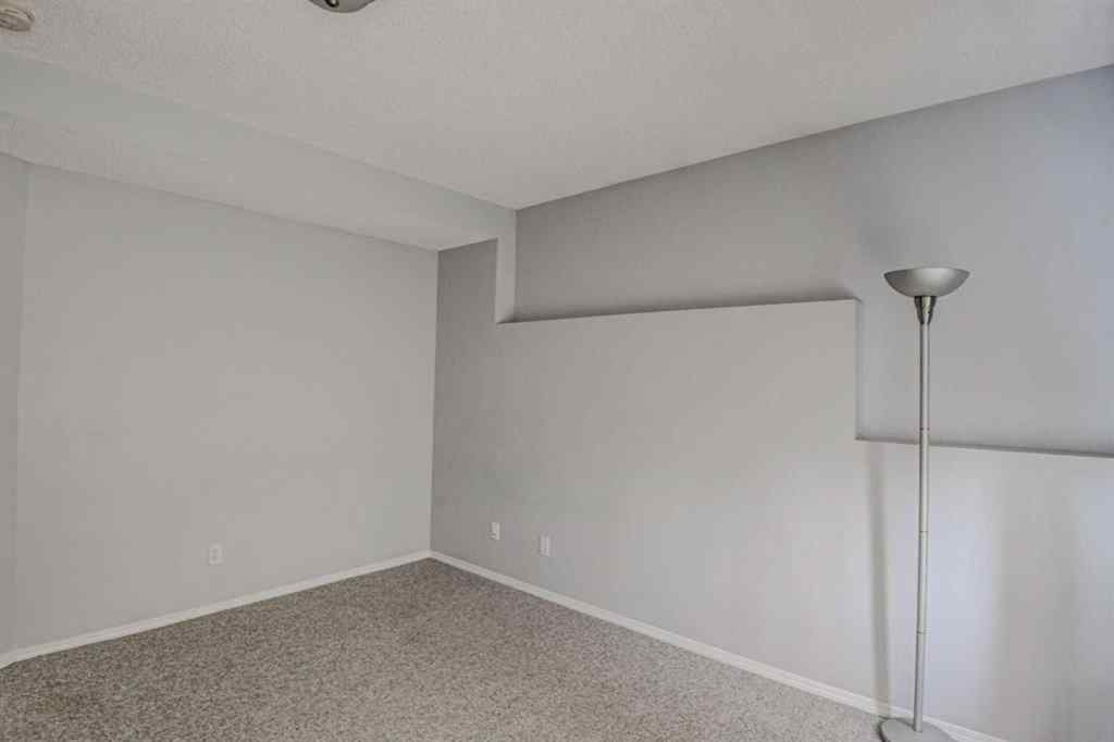 MLS® A2265889 - 217 Somerside Close SW in Somerset Calgary, Residential