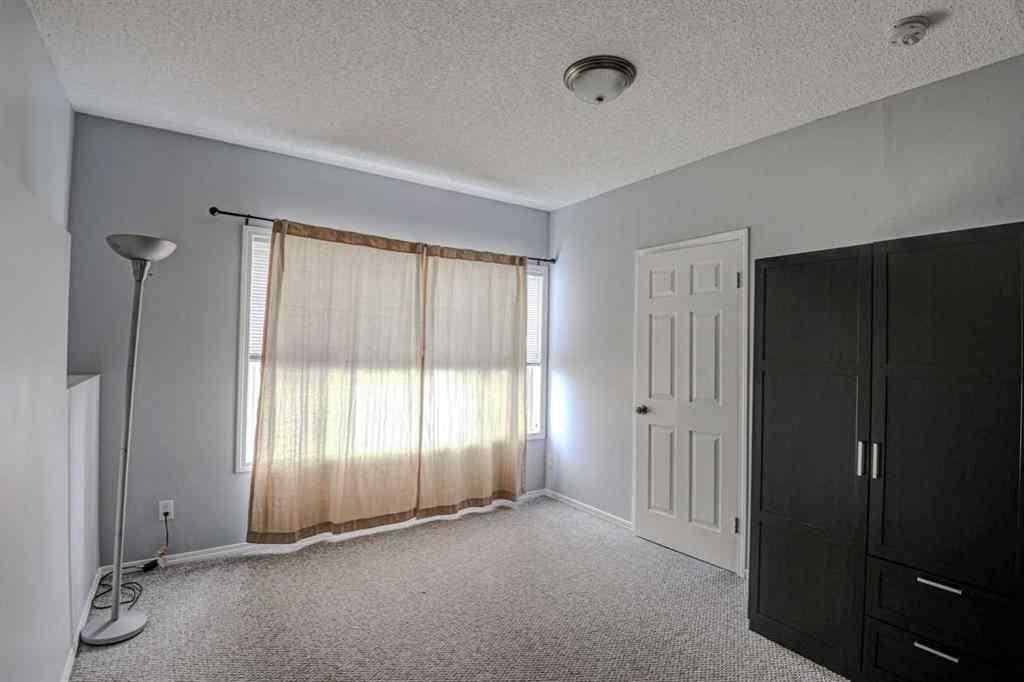 MLS® A2265889 - 217 Somerside Close SW in Somerset Calgary, Residential