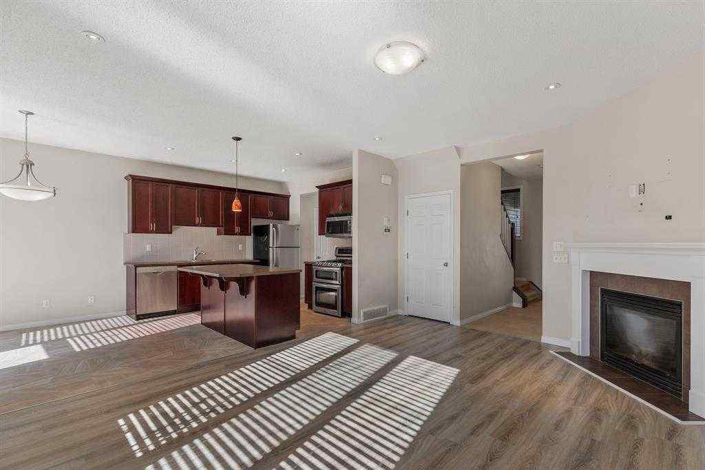 MLS® A2265896 - 724 Windridge Road SW in Windsong Airdrie, Residential