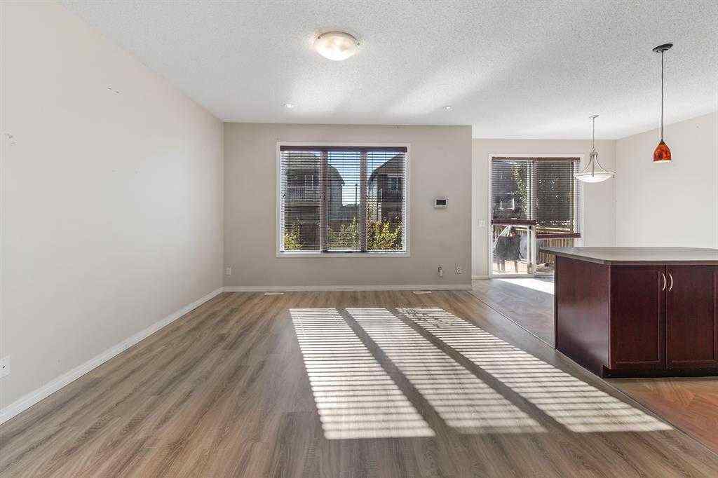 MLS® A2265896 - 724 Windridge Road SW in Windsong Airdrie, Residential