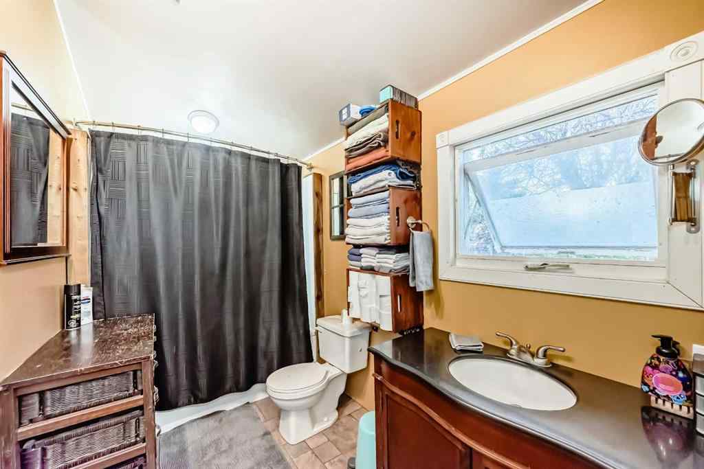 MLS® A2265897 - 427 4 Avenue SE in NONE High River, Residential