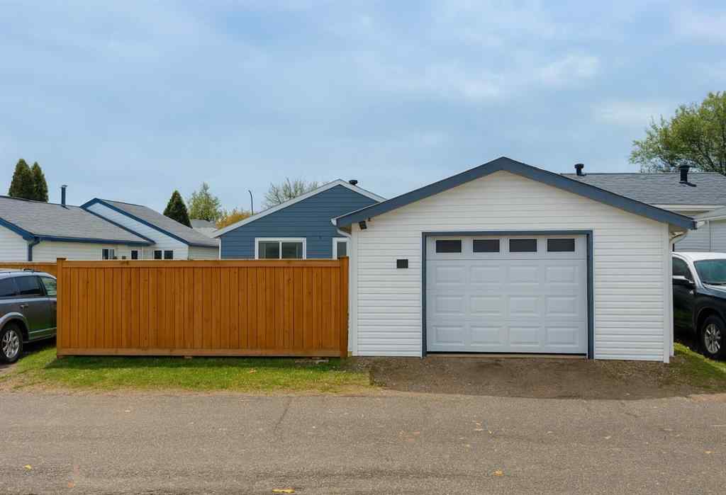 MLS® A2265902 - 137 Bird Crescent  in Thickwood Fort McMurray, Residential