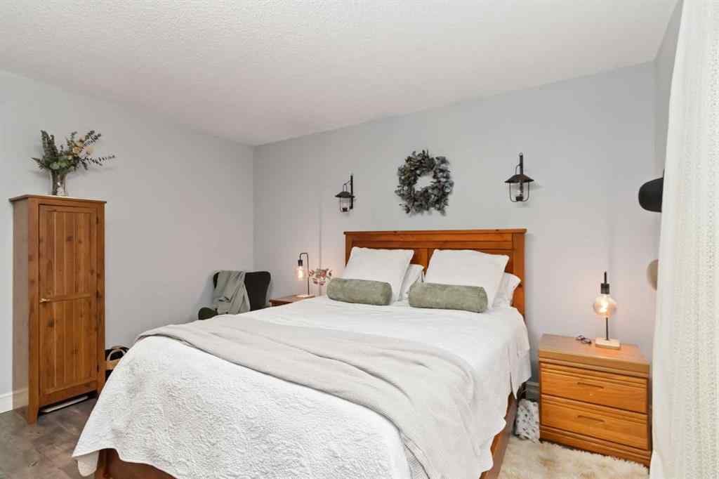 MLS® A2265902 - 137 Bird Crescent  in Thickwood Fort McMurray, Residential