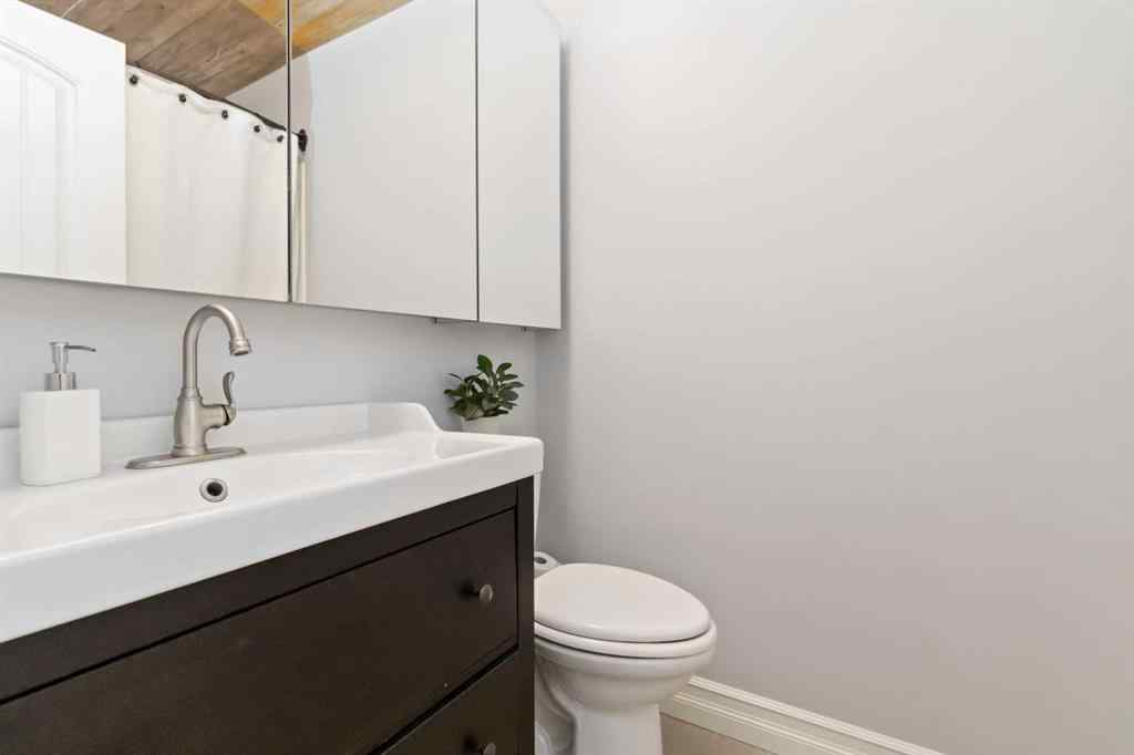 MLS® A2265902 - 137 Bird Crescent  in Thickwood Fort McMurray, Residential