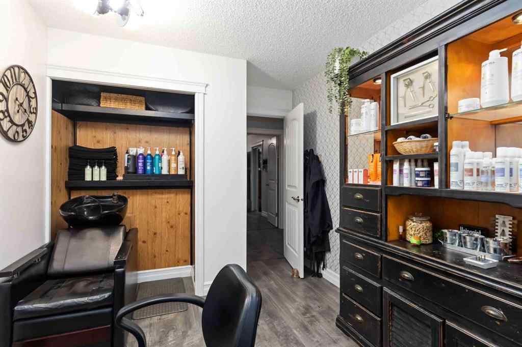 MLS® A2265902 - 137 Bird Crescent  in Thickwood Fort McMurray, Residential