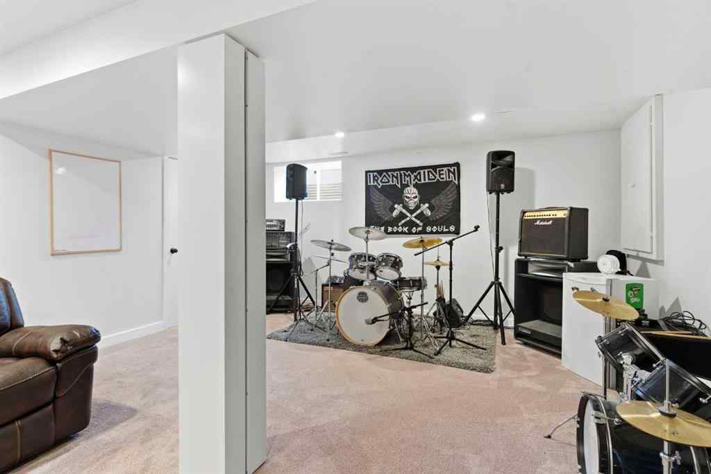 MLS® A2265904 - 74 Evansbrooke Way NW in Evanston Calgary, Residential