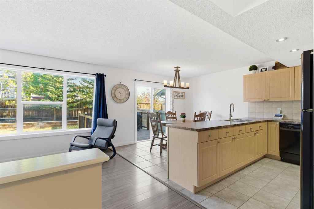 MLS® A2265904 - 74 Evansbrooke Way NW in Evanston Calgary, Residential