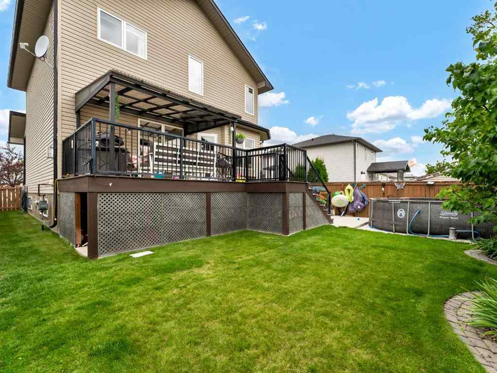 MLS® A2265905 - 102 Sundown Road SW in SE Southridge Medicine Hat, Residential