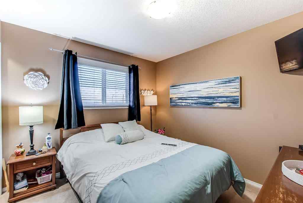 MLS® A2265908 - 208 Northlands Pointe NE in Northeast Crescent Heights Medicine Hat, Residential