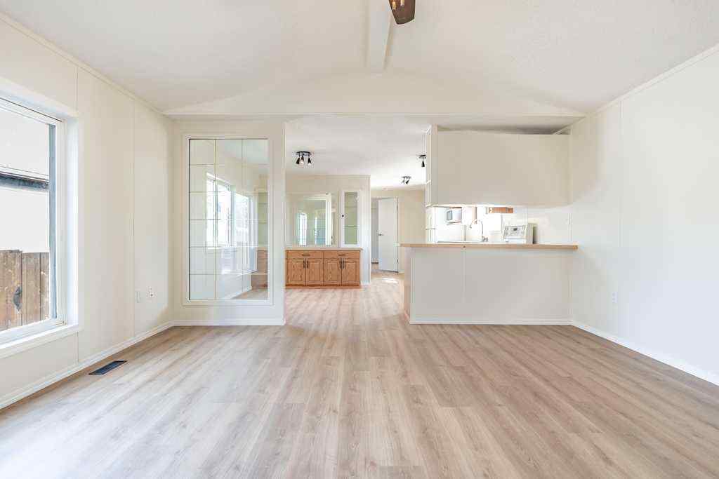 MLS® A2265909 - 37 Lake Stafford Crescent  in North End Brooks, Mobile