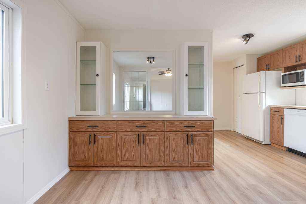 MLS® A2265909 - 37 Lake Stafford Crescent  in North End Brooks, Mobile