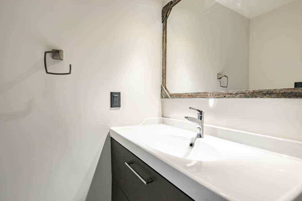 MLS® A2265909 - 37 Lake Stafford Crescent  in North End Brooks, Mobile