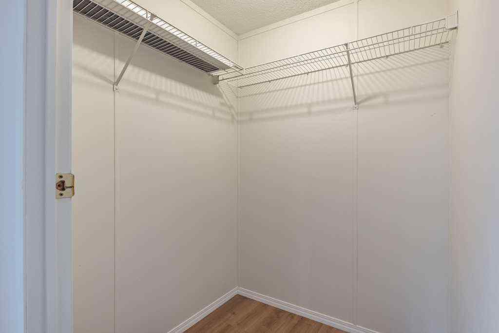 MLS® A2265909 - 37 Lake Stafford Crescent  in North End Brooks, Mobile