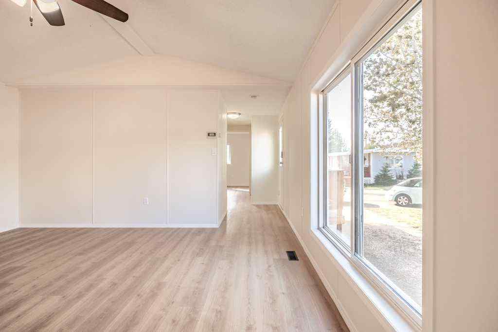 MLS® A2265909 - 37 Lake Stafford Crescent  in North End Brooks, Mobile