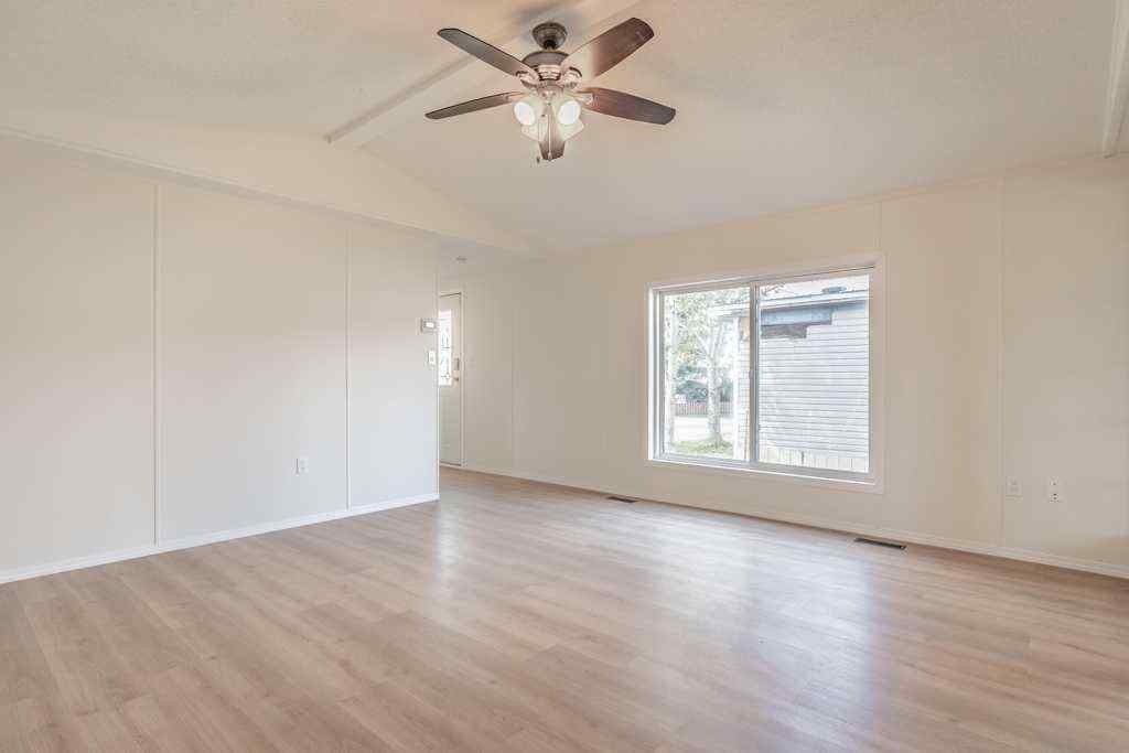 MLS® A2265909 - 37 Lake Stafford Crescent  in North End Brooks, Mobile