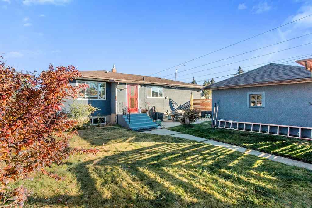 MLS® A2265912 - 5301 44 Street  in NONE Olds, Residential