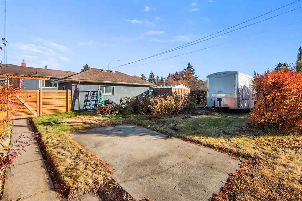 MLS® A2265912 - 5301 44 Street  in NONE Olds, Residential