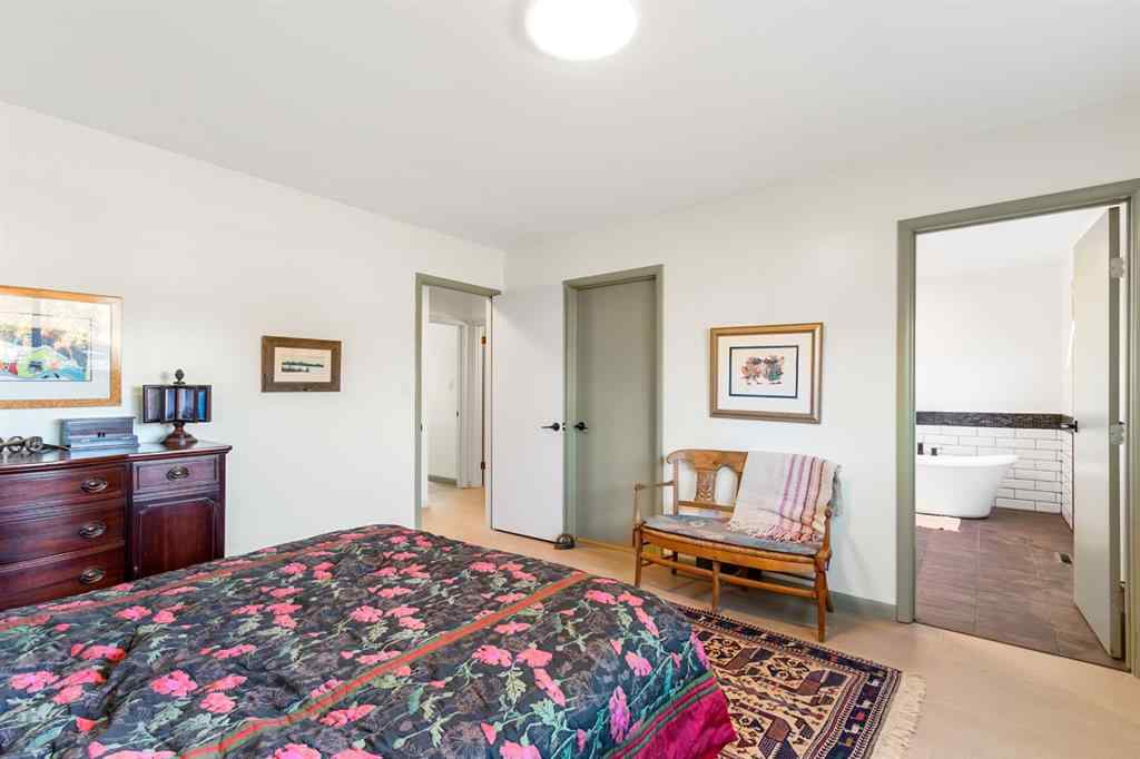 MLS® A2265912 - 5301 44 Street  in NONE Olds, Residential