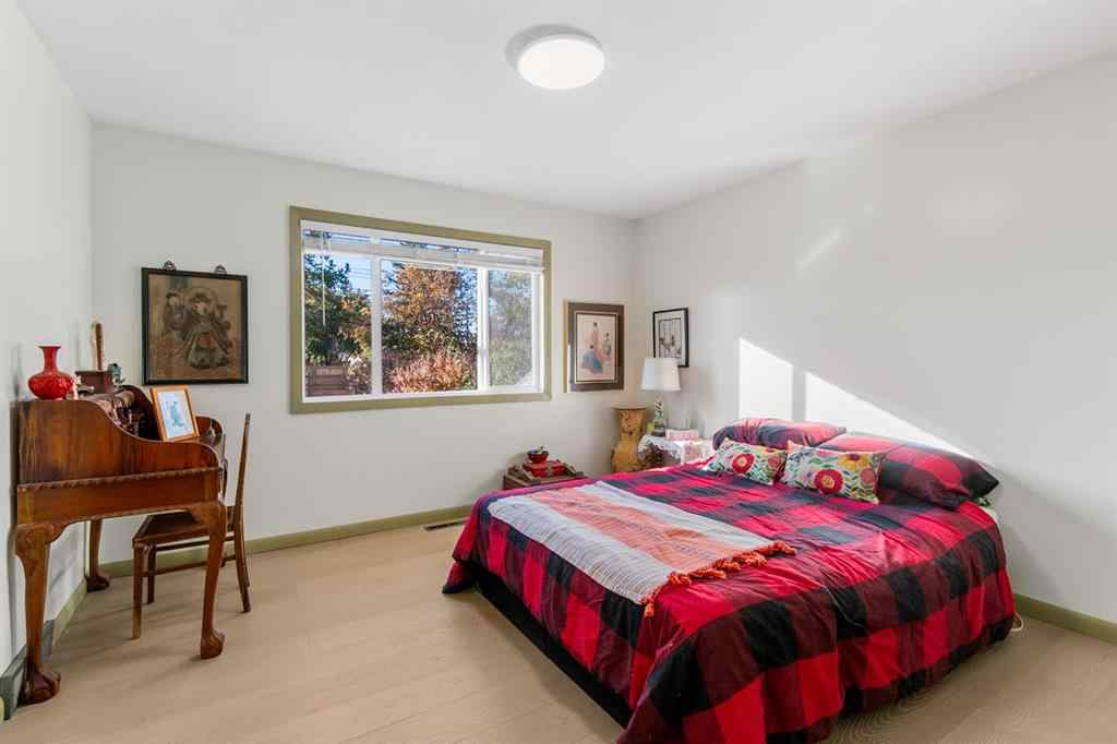 MLS® A2265912 - 5301 44 Street  in NONE Olds, Residential