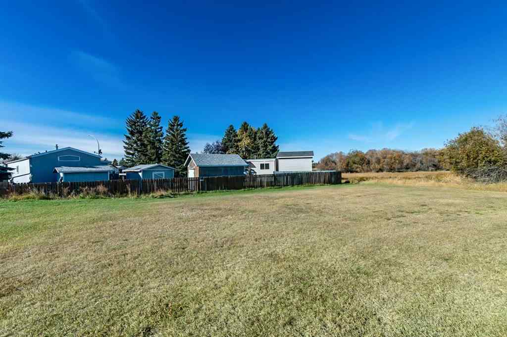 MLS® A2265914 - 422 Homestead Trail SE in Southeast Central High River High River, Mobile