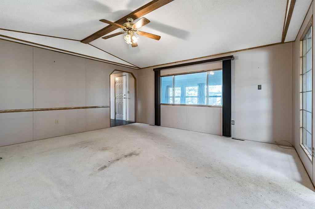 MLS® A2265914 - 422 Homestead Trail SE in Southeast Central High River High River, Mobile