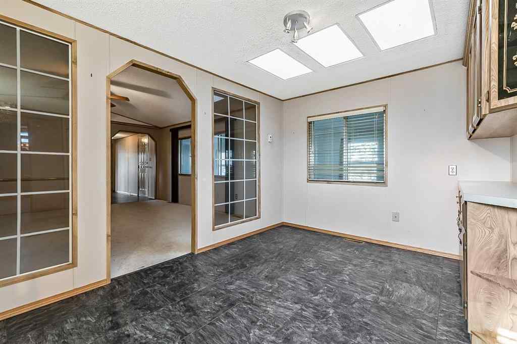 MLS® A2265914 - 422 Homestead Trail SE in Southeast Central High River High River, Mobile