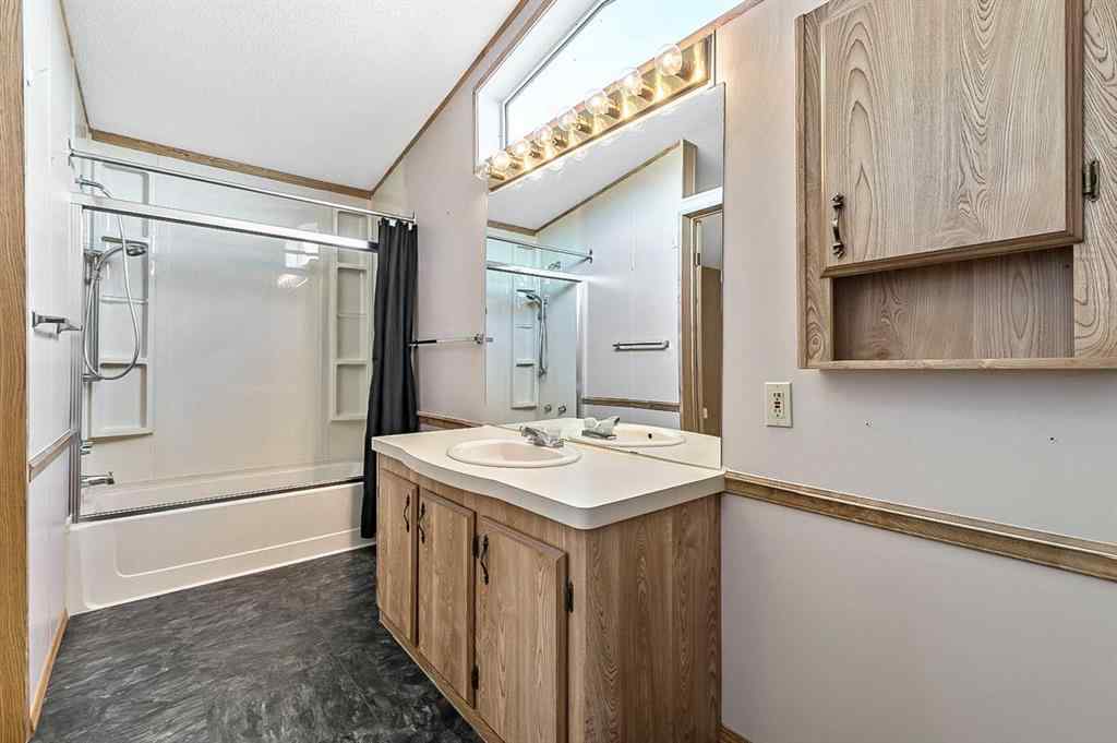 MLS® A2265914 - 422 Homestead Trail SE in Southeast Central High River High River, Mobile