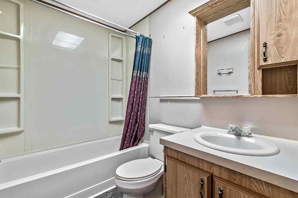 MLS® A2265914 - 422 Homestead Trail SE in Southeast Central High River High River, Mobile