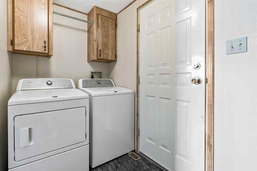 MLS® A2265914 - 422 Homestead Trail SE in Southeast Central High River High River, Mobile