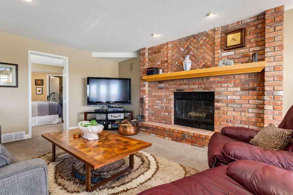 MLS® A2265917 - 42 Sunset Way  in NONE Priddis Greens, Residential