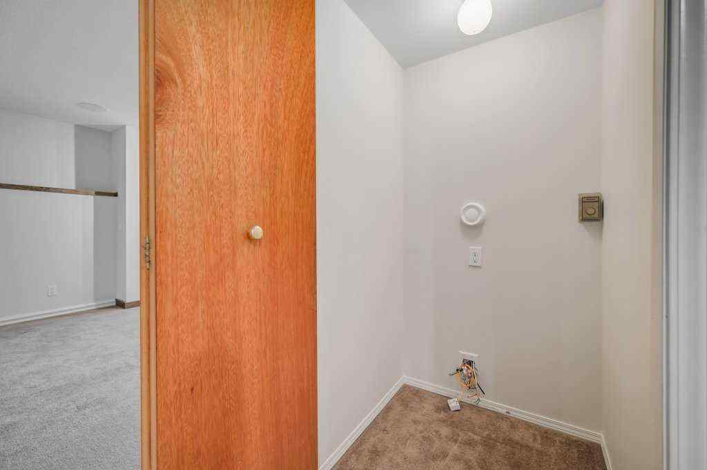 MLS® A2265918 - 222 Diamond Court SE in Diamond Cove Calgary, Residential