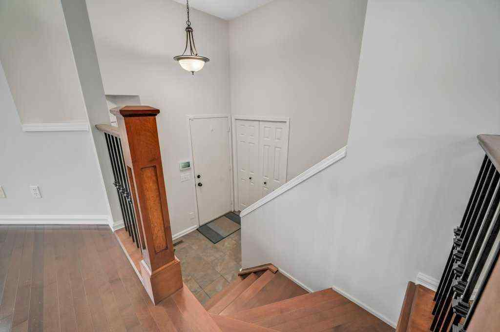 MLS® A2265918 - 222 Diamond Court SE in Diamond Cove Calgary, Residential