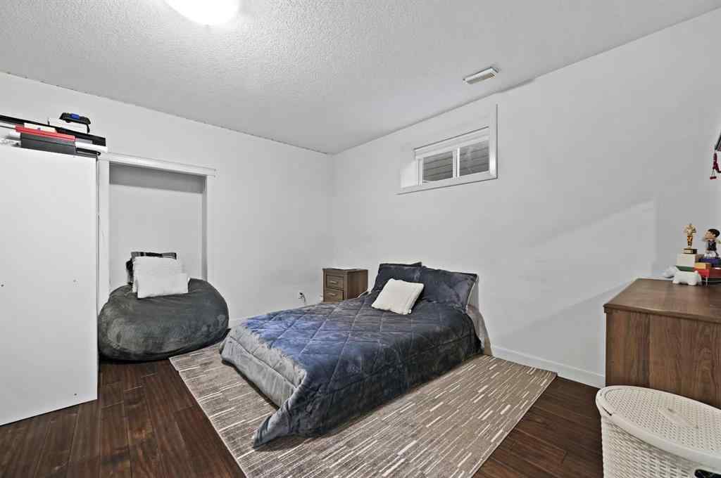 MLS® A2265921 - 129 Springbluff Boulevard SW in Springbank Hill Calgary, Residential