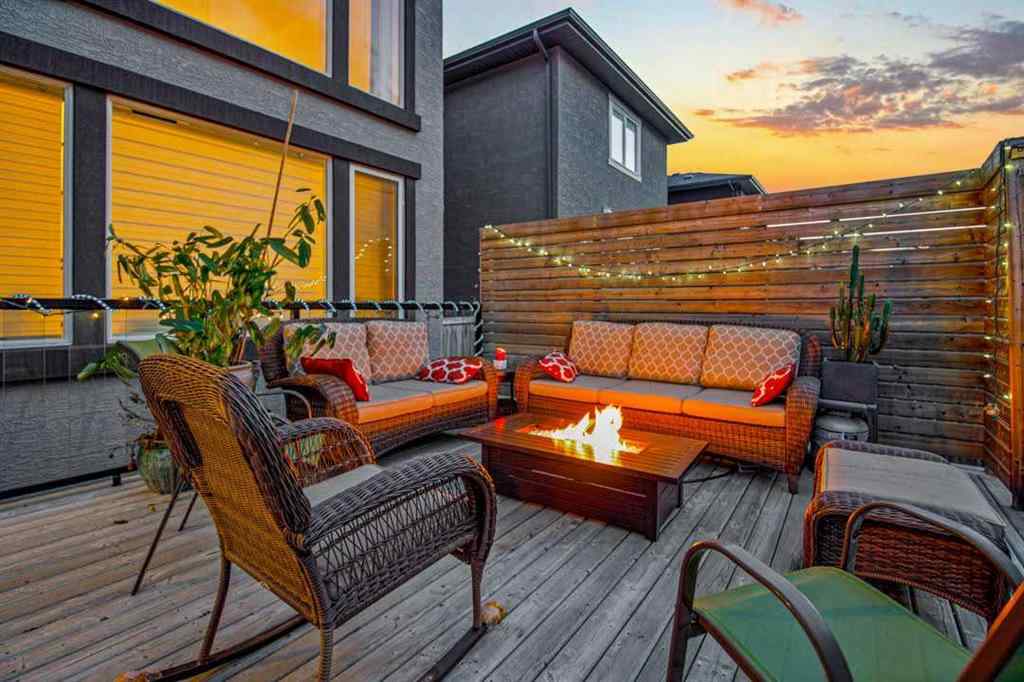 MLS® A2265921 - 129 Springbluff Boulevard SW in Springbank Hill Calgary, Residential
